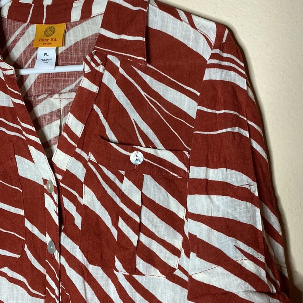 Ruby Rd Petite Button down slub shirt zebra print size Large - Picture 4 of 8